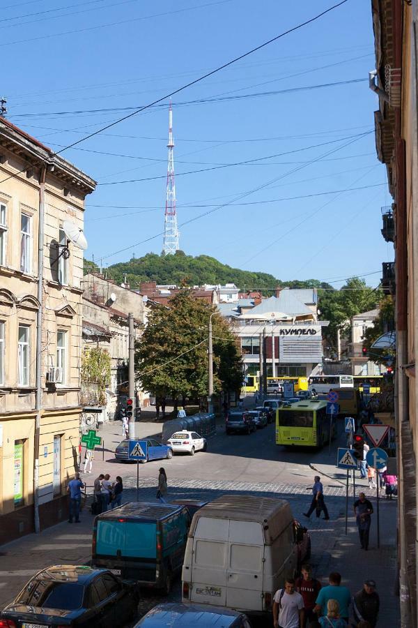 Royal Apartment On Balabana Street Lviv Exterior photo